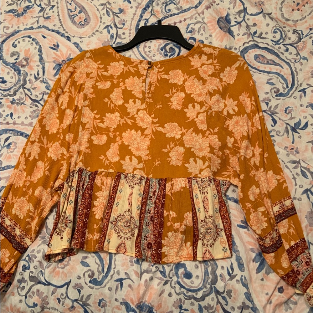 Adorable Long Sleeve Slightly Cropped Top